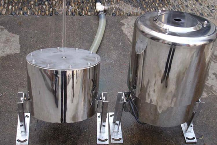 跳泉（波光噴泉）噴頭安裝可以根據環境的實際需要進行增減，可以單根成形