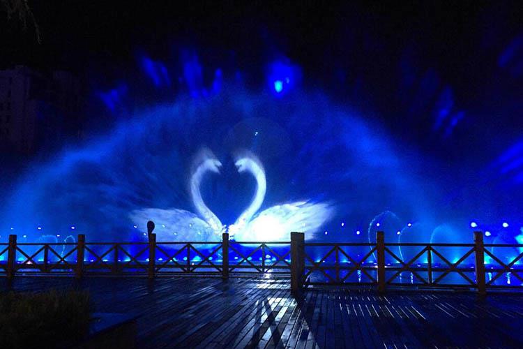 噴泉景觀要做到水的流動，水的流動中噴使得泉更具有動態美