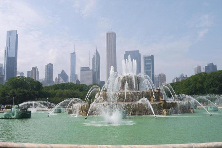 需要定期對噴泉泵的泵體潤滑維護，以避免噴泉泵超負荷運行，影響噴泉使用壽命