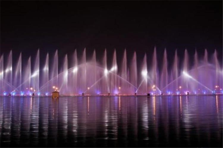 加點創意設計元素 讓漂浮噴泉更出彩