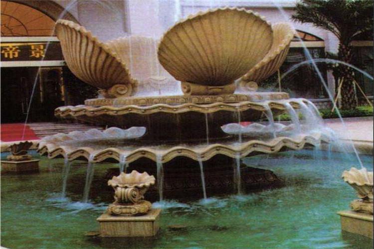 流水緩緩流動令人賞心悅目，潺潺的流水聲，讓人舒緩身心，聰明懂得享受的人們便將這一大自然的景觀縮小，將其擺放于辦公室或家中，即娛情養性又可增添生活情趣