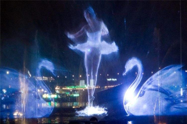 水幕電影噴泉在展示的過程中是不能夠離開水這個元素的，很多時候水是以噴泉的形式提供給電影播放的
