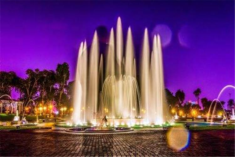 部分程控噴泉建設時相關負責人因缺乏相關知識，只注重外觀造型是否漂亮，對于安全方面重視程度不足