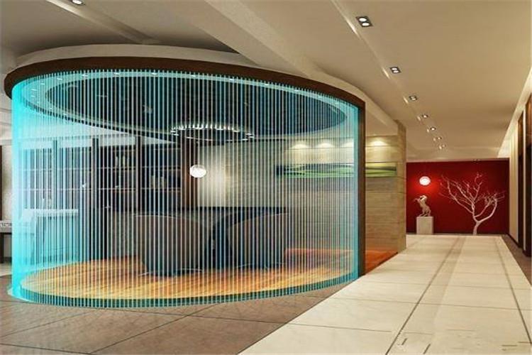 安裝漏電保護器能夠避免漏電造成的電能損失甚至引發觸電事故，而光纖水簾主要是利用水體現的一個新型顯示器，水容易導電