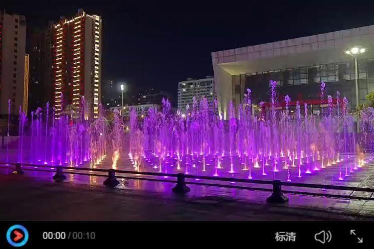 江蘇省鹽城市濱海縣體育館512矩陣旱噴